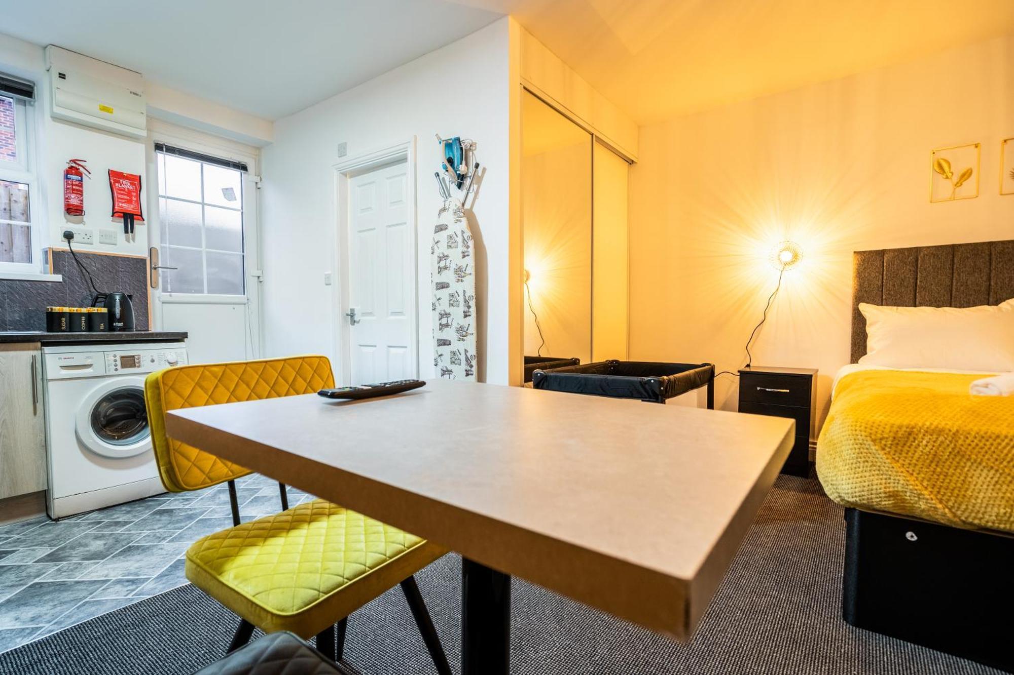 Apartmán Kunda House In Tyseley Birmingham Exteriér fotografie